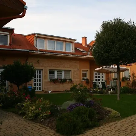 Apartment Teubel 5 Szekesfehervar