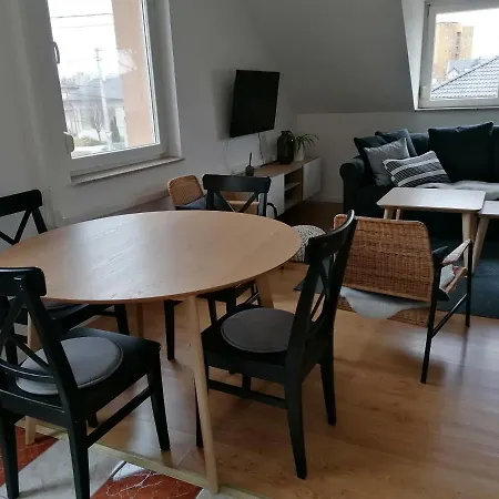 Teubel 5 Apartment *
